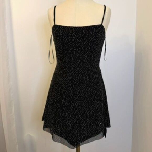 Windsdor black mini dress - Picture 3 of 6